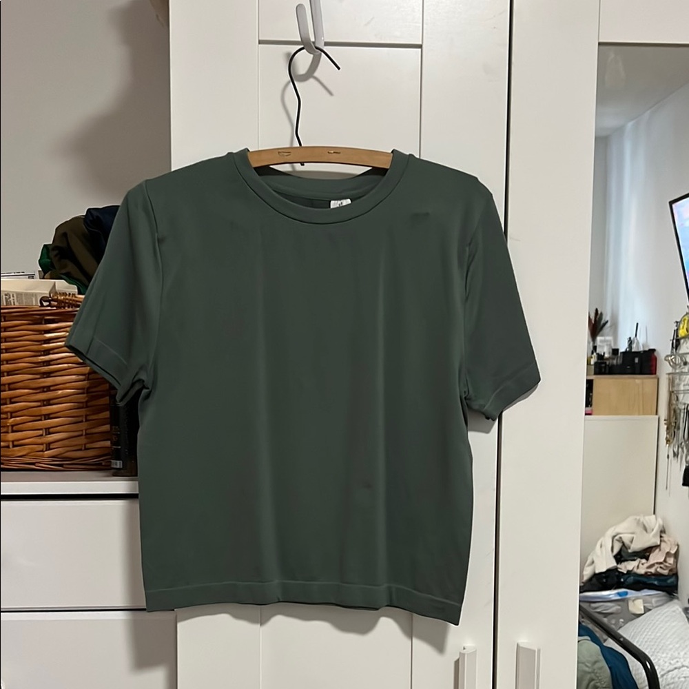 Dark Green Short Sleeve Top